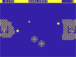 In game image of Warlords on the Acorn Atom.