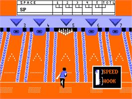 In game image of 10th Frame on the Amstrad CPC.