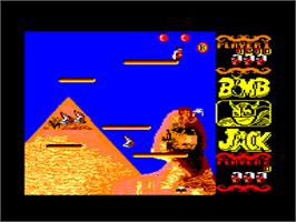In game image of Bomb Jack on the Amstrad CPC.