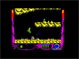 In game image of Espada Sagrada on the Amstrad CPC.