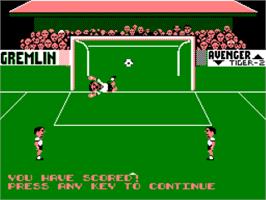 In game image of Footballer of the Year 2 on the Amstrad CPC.