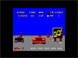 In game image of Twin Turbo V8 on the Amstrad CPC.
