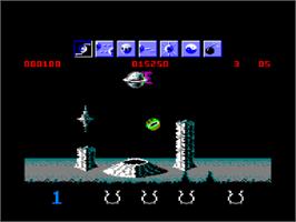 In game image of Wizball on the Amstrad CPC.