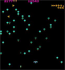 In game image of Centipede Dux on the Arcade.
