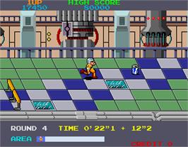 In game image of Metro-Cross on the Arcade.