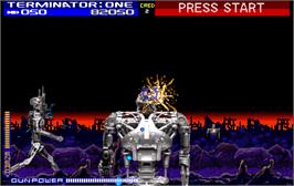 In game image of Terminator 2 - Judgment Day on the Arcade.