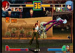 In game image of The King of Fighters 2001 on the Arcade.