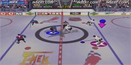 In game image of Wayne Gretzky's 3D Hockey on the Arcade.