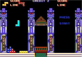 In game image of Xyonix on the Arcade.