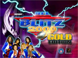 Title screen of NFL Blitz 2000 Gold Edition on the Arcade.