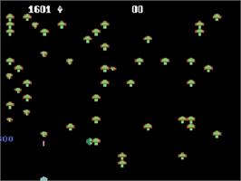 In game image of Centipede on the Atari 5200.