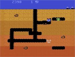 In game image of Dig Dug on the Atari 5200.