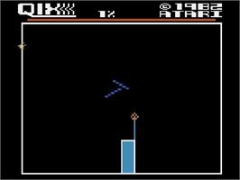 Title screen of Qix on the Atari 5200.