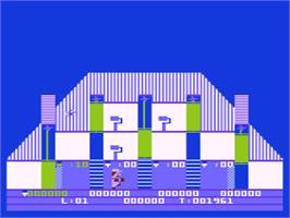In game image of Prisoner 2 on the Atari 8-bit.