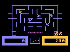 In game image of Wizard of Wor on the Atari 8-bit.