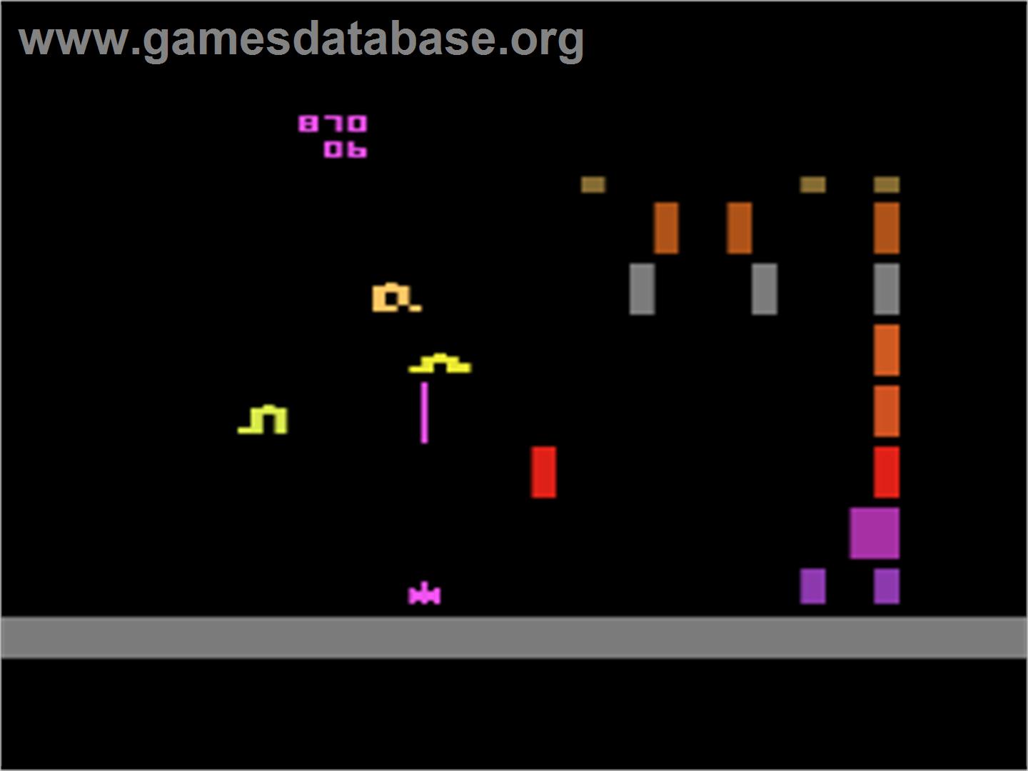 Worm War I - Atari 8-bit - Artwork - In Game