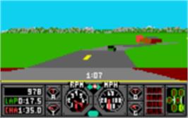In game image of Hard Drivin' on the Atari Lynx.