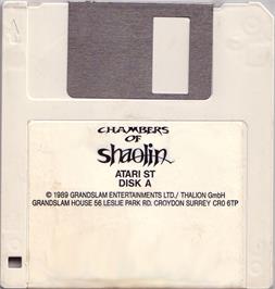 Artwork on the Disc for Chambers of Shaolin on the Atari ST.