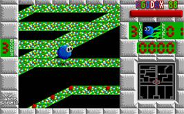 In game image of Bounce Out on the Atari ST.