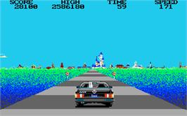 In game image of Crazy Cars on the Atari ST.