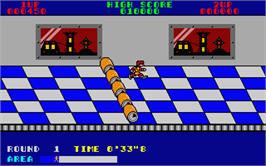 In game image of Metro-Cross on the Atari ST.