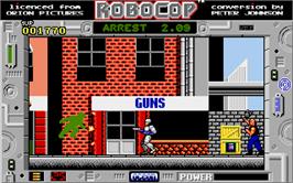In game image of Robocop on the Atari ST.