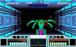 In game image of Space Gun on the Atari ST.