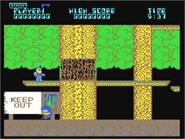 In game image of Bionic Commando on the Commodore 64.