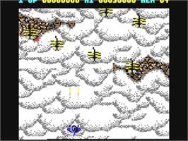 In game image of Gemini Wing on the Commodore 64.