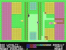 In game image of Hover Bovver on the Commodore 64.