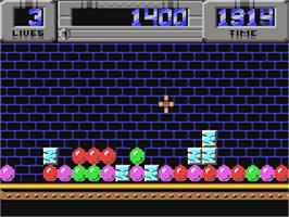 In game image of Pick 'n Pile on the Commodore 64.