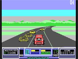 In game image of RoadBlasters on the Commodore 64.