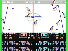 In game image of Superstar Ice Hockey on the Commodore 64.