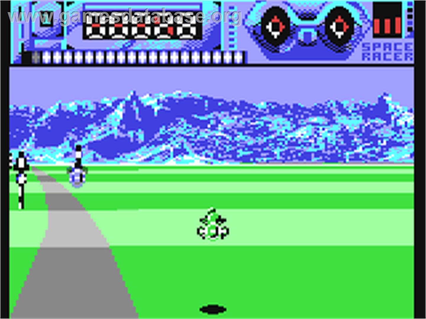 Space Racer - Commodore 64 - Artwork - In Game