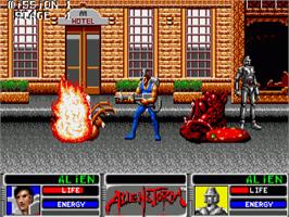 In game image of Alien Storm on the Commodore Amiga.