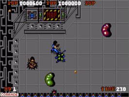 In game image of Alien Syndrome on the Commodore Amiga.