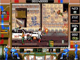 In game image of Crime Wave on the Commodore Amiga.