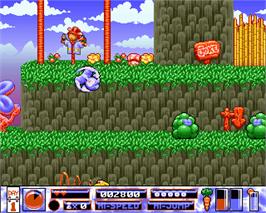 In game image of Quik the Thunder Rabbit on the Commodore Amiga.