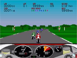 In game image of RVF Honda on the Commodore Amiga.