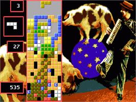In game image of Super Tetris on the Commodore Amiga.