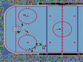 In game image of Wayne Gretzky Hockey on the Commodore Amiga.