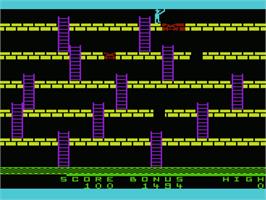 In game image of Apple Panic on the Commodore VIC-20.