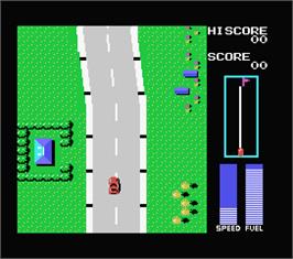 In game image of Road Fighter on the MSX.