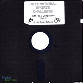 Artwork on the Disc for International Sports Challenge on the Microsoft DOS.