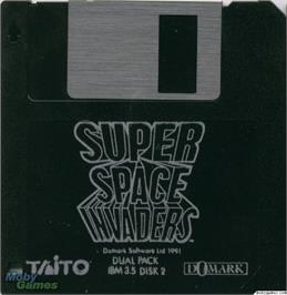 Artwork on the Disc for Taito's Super Space Invaders on the Microsoft DOS.