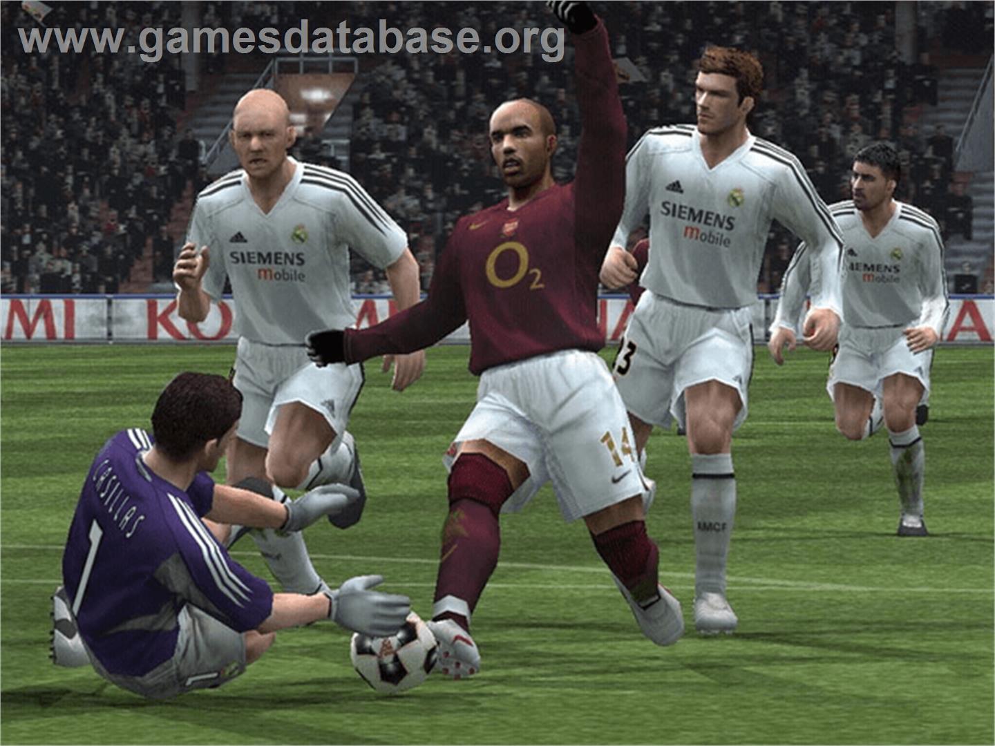 Pro Evolution Soccer 5 - Microsoft Xbox - Artwork - In Game