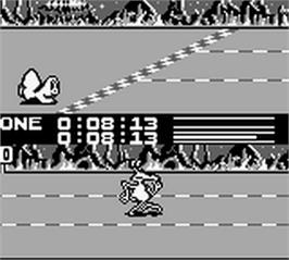 In game image of Alien Olympics 2044 AD on the Nintendo Game Boy.