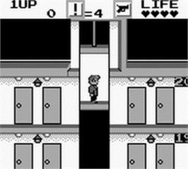 In game image of Elevator Action on the Nintendo Game Boy.