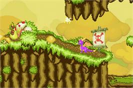 In game image of Legend of Spyro: A New Beginning on the Nintendo Game Boy Advance.
