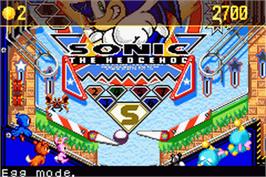 In game image of Sonic Pinball Party on the Nintendo Game Boy Advance.